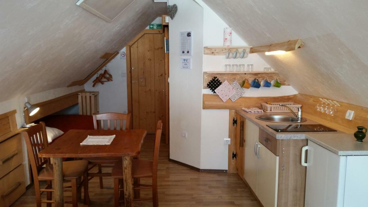 בוהין Apartments Cebelica מראה חיצוני תמונה